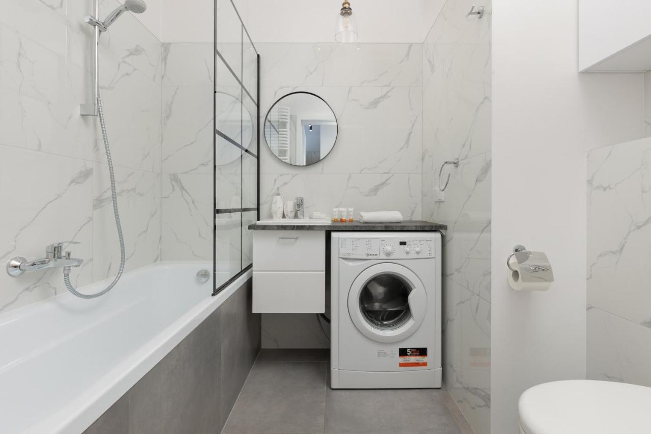 Cozy Apartments With Parking In The 19Th District By Noclegi Renters Warsaw Luaran gambar