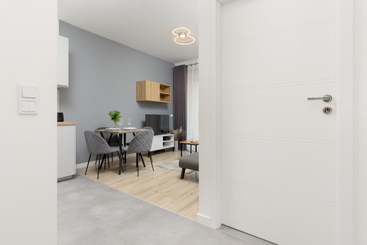 Cozy Apartments With Parking In The 19Th District By Noclegi Renters Warsaw Luaran gambar